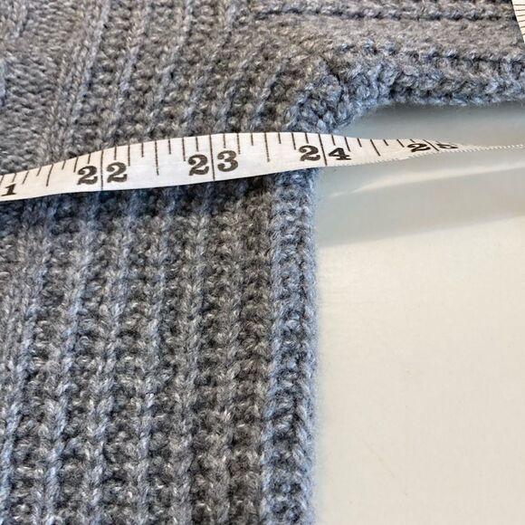 NWT OLD NAVY L Stretchy Cable Knit Sweater - Picture 9 of 14